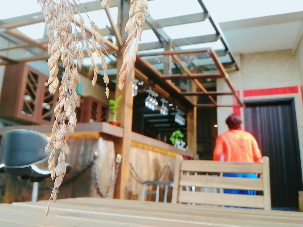 He Tian B&B - Cafe & Bar Puli Exterior photo