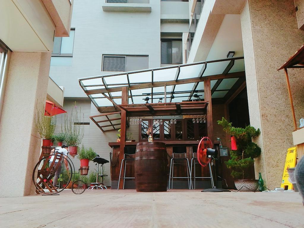 He Tian B&B - Cafe & Bar Puli Exterior photo